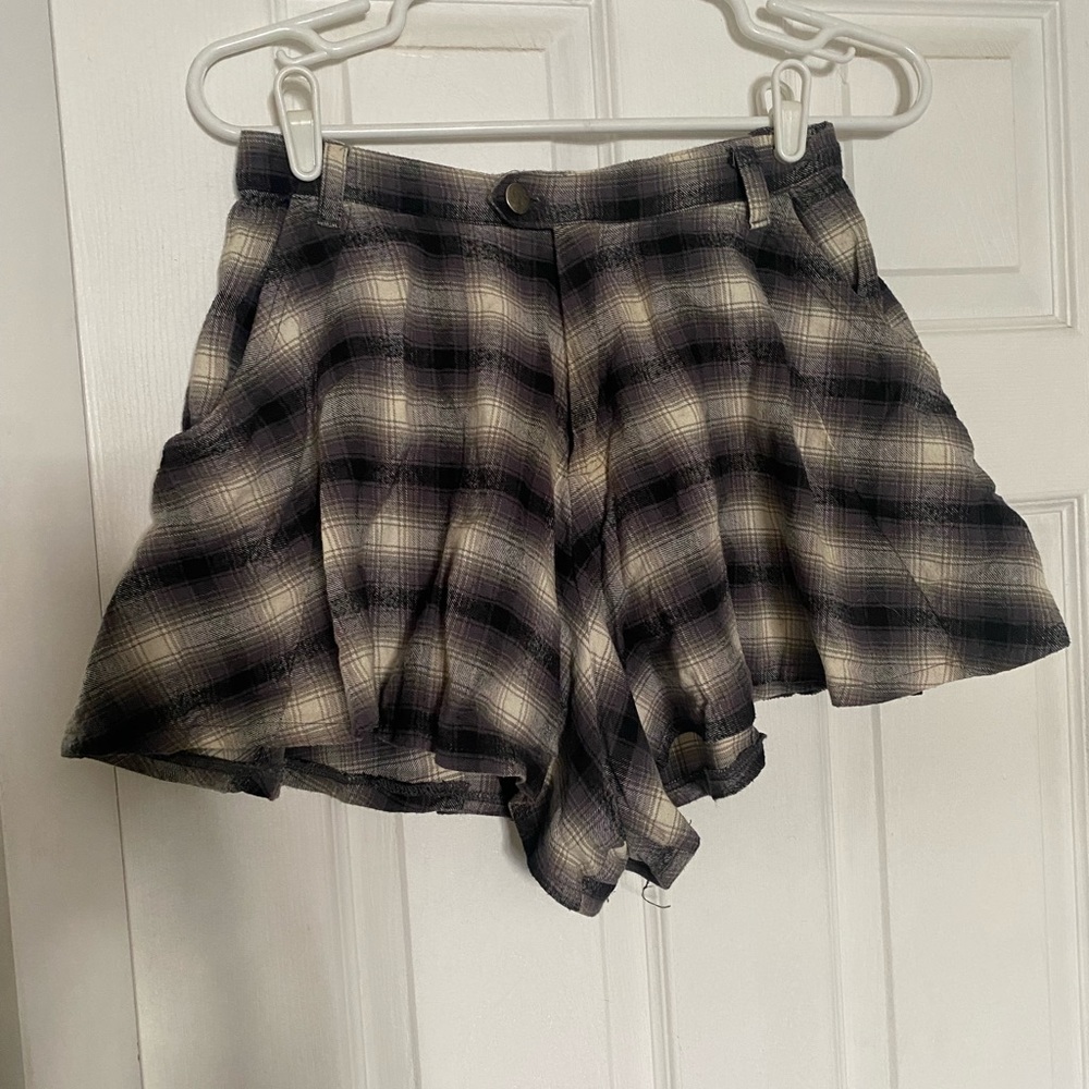 UNIF X Urban Outfitters plaid wide shorts